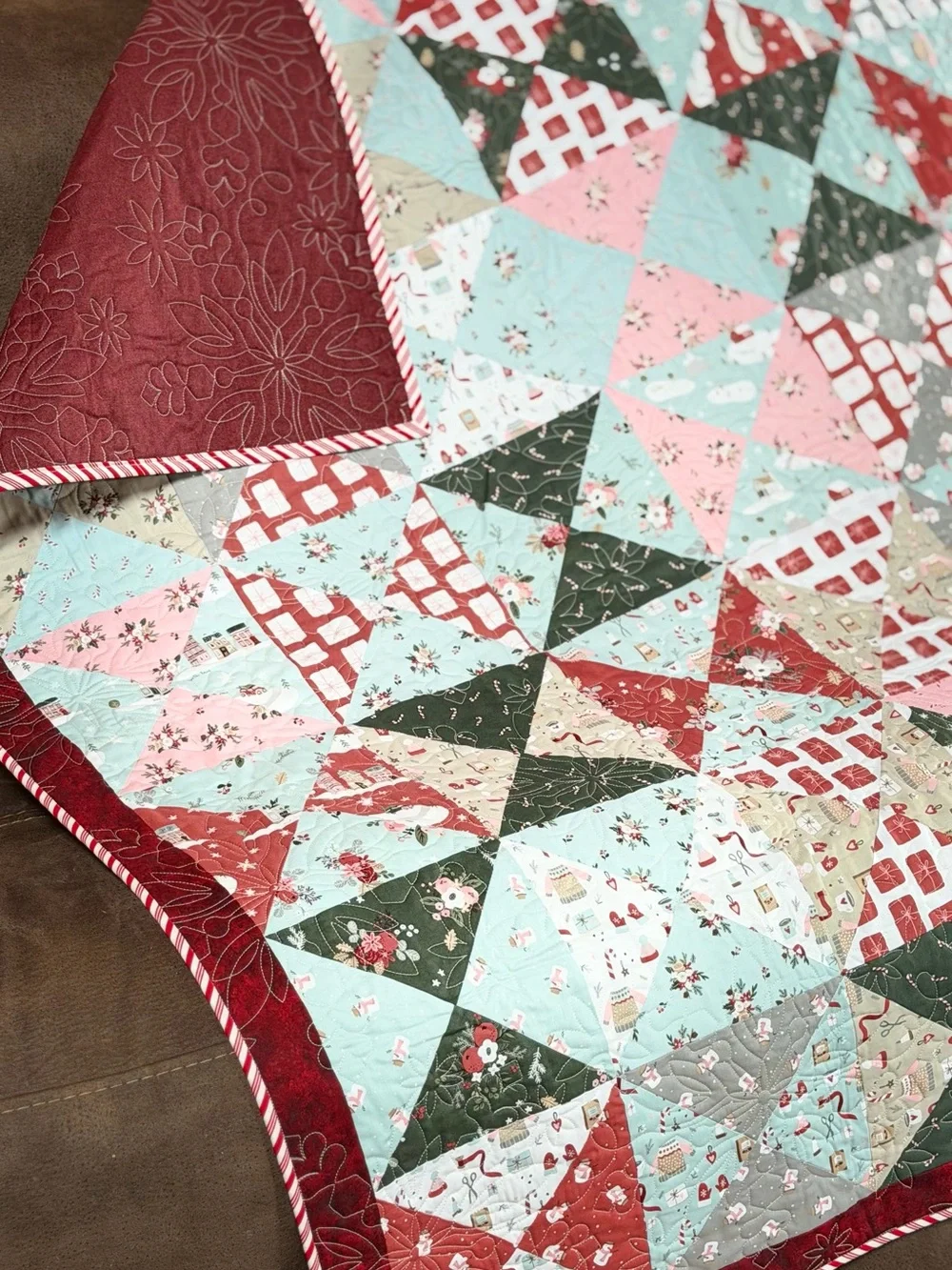 Vintage-Inspired Patchwork Quilt Throw in Red, Blue, Pink, Green
